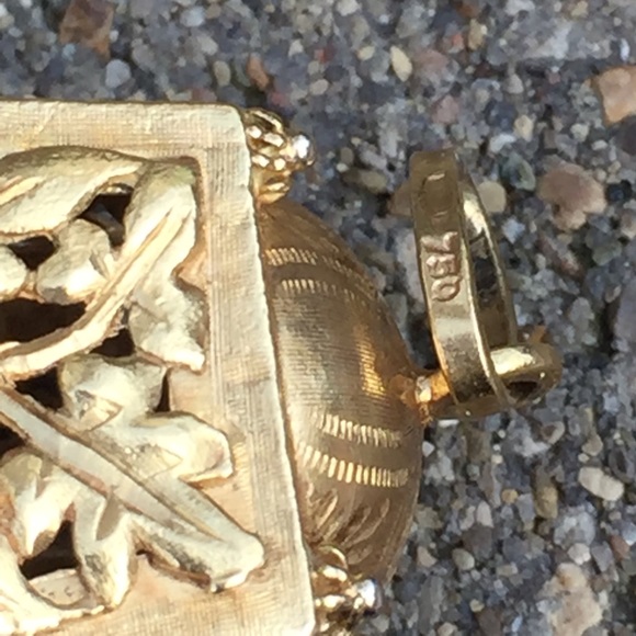 🌟SOLD!🌟 18KT Venetian Etruscan Fob Pendant/Charm - Picture 5 of 8